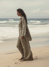 Load image into Gallery viewer, Echo Maxi Shirt - Khaki Green