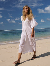 Load image into Gallery viewer, Esti Tunic - White