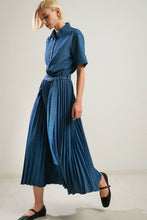 Load image into Gallery viewer, EVERYDAY RADIANCE WOVEN MIDI DRESS