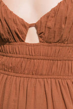 Load image into Gallery viewer, EFFORTLESS ELEGANCE WOVEN MAXI DRESS