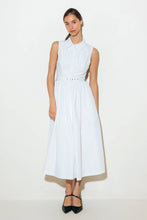 Load image into Gallery viewer, NUE EASE WHITE WOVEN MDI DRESS