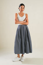 Load image into Gallery viewer, BEHIND THE GRIN WOVEN MIDI SKIRT
