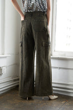 Load image into Gallery viewer, CAN'T BLAME ME GARGO DENIM PANTS
