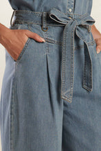 Load image into Gallery viewer, WONDERING WHY LIGHT DENIM PANTS