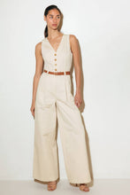 Load image into Gallery viewer, EVERYDAY ESSENTIAL WOVEN JUMPSUIT