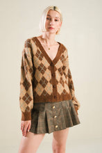 Load image into Gallery viewer, CHAMPAGNE COAST SWEATER CARDIGAN