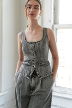 Load image into Gallery viewer, STUNNING GLORY DENIM VEST