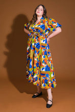 Load image into Gallery viewer, SATURDAY FEELINGS WOVEN MIDI DRESS