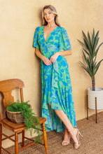 Load image into Gallery viewer, FOREVER DAYDREAMING WOVEN MIDI DRESS