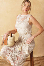 Load image into Gallery viewer, TIMELESS TREASURES LACE WOVEN MIDI DRESS