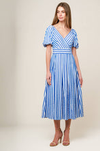 Load image into Gallery viewer, SUNSET STEPS BLUE WOVEN MIDI DRESS