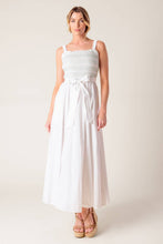 Load image into Gallery viewer, ROMINA BRODERIE WOVEN MIDI DRESS