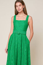 Load image into Gallery viewer, DAFFODILS & DAYDREAMS WOVEN LACE MIDI DRESS