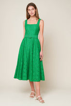 Load image into Gallery viewer, DAFFODILS & DAYDREAMS WOVEN LACE MIDI DRESS