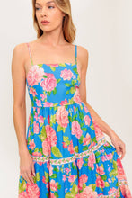 Load image into Gallery viewer, DAYLIGHT MUSE WOVEN MIDI DRESS