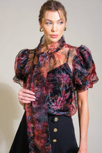 Load image into Gallery viewer, SEASIDE SERENITY FLORAL WOVEN TOP