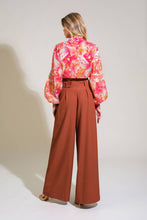 Load image into Gallery viewer, SEASONAL MOVES WOVEN TOP