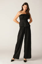 Load image into Gallery viewer, ELEGANT ESSENCE WOVEN TOP