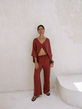 Load image into Gallery viewer, Lucid Knot Top - Burgundy