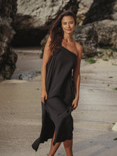 Load image into Gallery viewer, Pia Maxi Dress - Black
