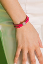 Load image into Gallery viewer, THE DAISY NEVER TAKE OFF BRACELET