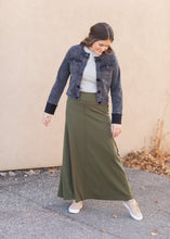 Load image into Gallery viewer, Allison Knit Maxi Skirt - FINAL SALE