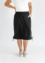 Load image into Gallery viewer, Andie Hiking Midi Skirt