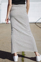 Load image into Gallery viewer, PRETTY ON POINT KNIT SKIRT