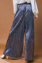 Load image into Gallery viewer, PORCH SWING KISSES WOVEN PANTS