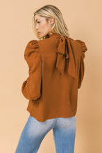 Load image into Gallery viewer, SET YOURSELF FREE BLOUSE
