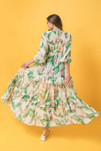 Load image into Gallery viewer, EASY DAYS FLORAL MAXI KIMONO TOP