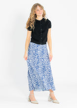 Load image into Gallery viewer, Braylyn Floral Midi Skirt