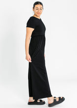 Load image into Gallery viewer, Brie Short Sleeve Maxi Dress