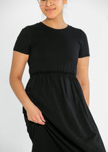 Load image into Gallery viewer, Brie Short Sleeve Maxi Dress