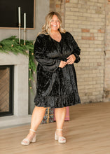 Load image into Gallery viewer, Diana Crushed Velvet Midi Dress