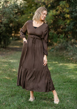 Load image into Gallery viewer, Dressy Demi Layering Tank