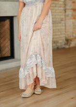 Load image into Gallery viewer, Estelle Floral Maxi Dress