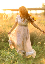 Load image into Gallery viewer, Estelle Floral Maxi Dress