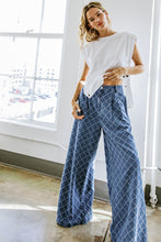 Load image into Gallery viewer, IT'S A SECRET DENIM PANTS