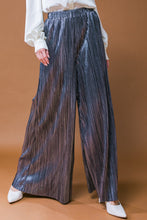 Load image into Gallery viewer, PORCH SWING KISSES WOVEN PANTS