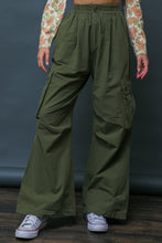 Load image into Gallery viewer, INCREDIBLE MOMENTS WOVEN CARGO PANTS