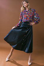 Load image into Gallery viewer, IMPRESSIVE BLOSSOM WOVEN TOP