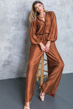 Load image into Gallery viewer, REGAL ROMANCE WOVEN TOP