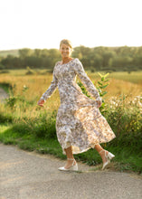 Load image into Gallery viewer, Gia Long Sleeve Maxi Dress