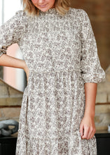 Load image into Gallery viewer, Isla 3/4 Sleeve Midi Dress