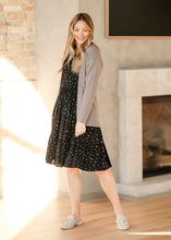 Load image into Gallery viewer, Jenna Floral Knit Short Sleeve Tiered Midi Dress