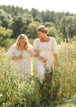 Load image into Gallery viewer, Kayleen Floral Maxi Dress