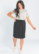 Load image into Gallery viewer, Kenedi Sport Athletic Midi Skirt