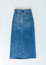 Load image into Gallery viewer, Lee A-Line Raw Hem Maxi Skirt