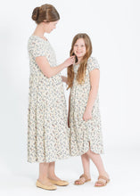 Load image into Gallery viewer, Melanie Tiered Knit Midi Dress